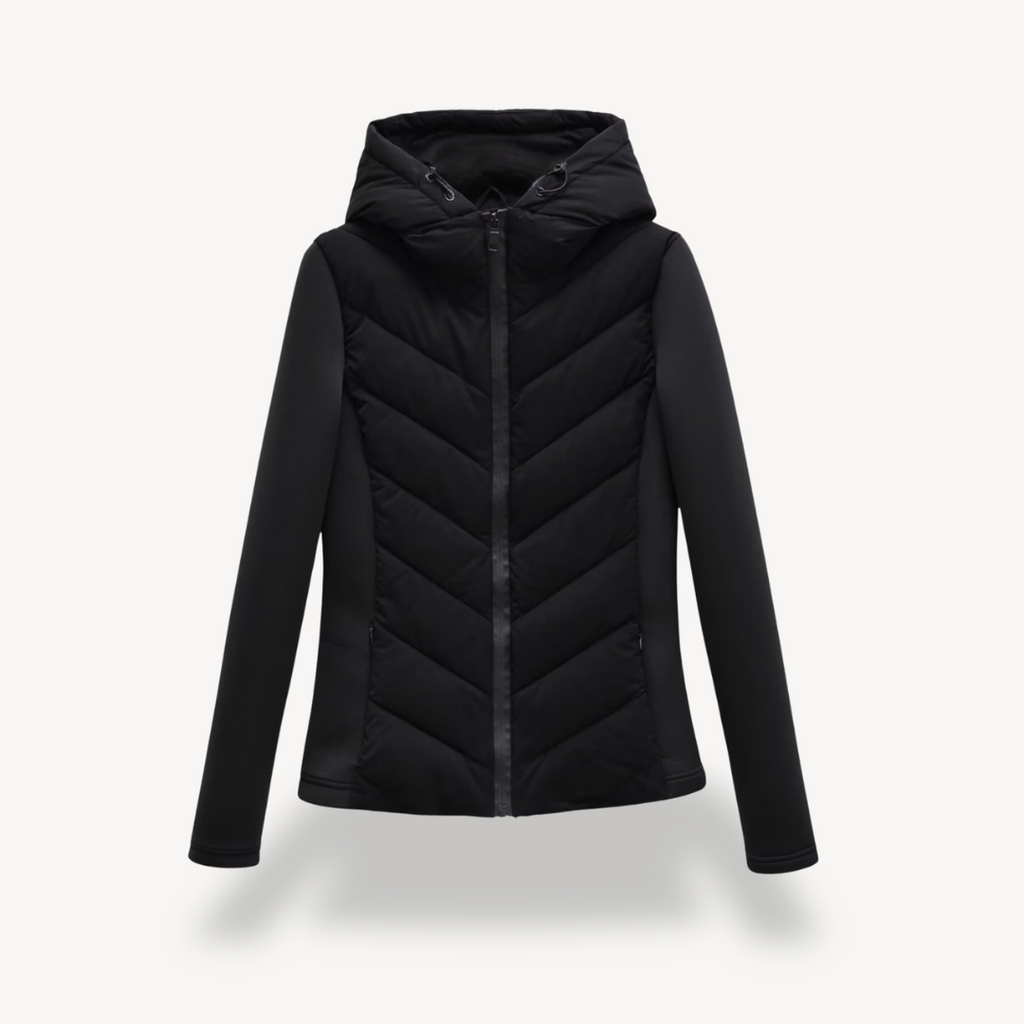 Damenjacke schwarz figurbetont mit Kapuze und Chevron-Design - 3 - Atelier-Zofia