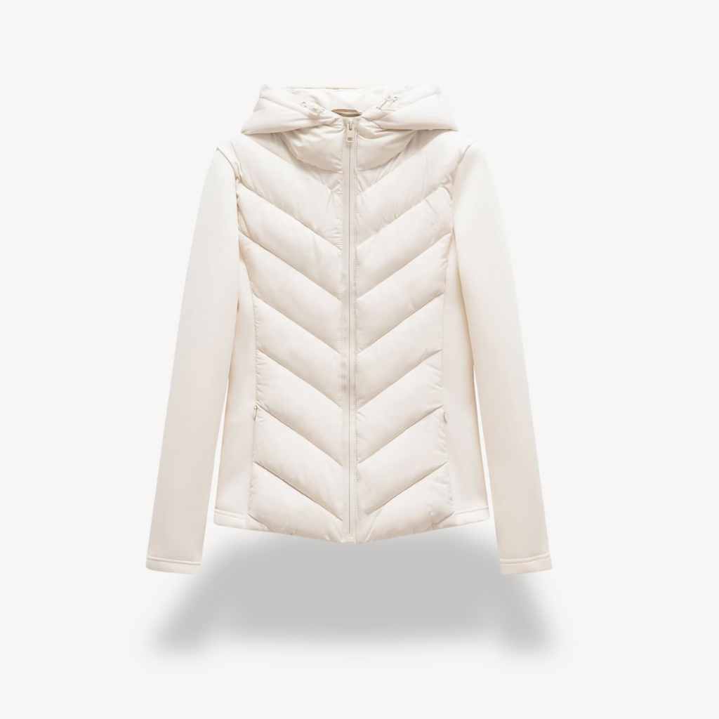 Damenjacke schwarz figurbetont mit Kapuze und Chevron-Design - 4 - Atelier-Zofia