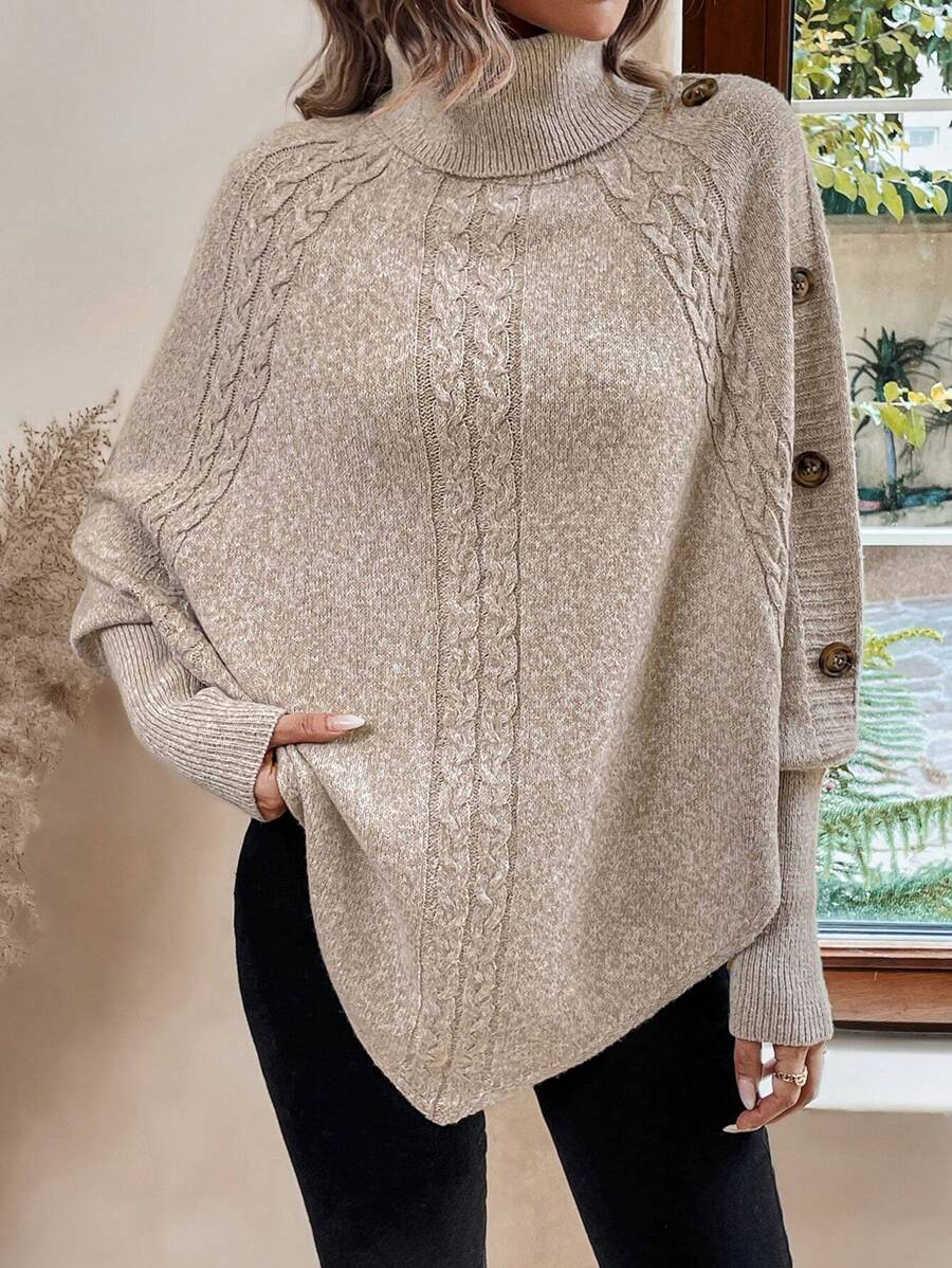 Pullover Damen beige oversized mit Stehkragen und Knopfdetails - 4 - Atelier-Zofia