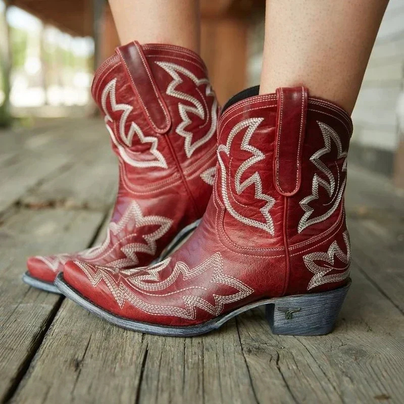 Western-Stiefeletten Damen rot figurbetont mit kunstvollen Nähten - 1 - Atelier-Zofia