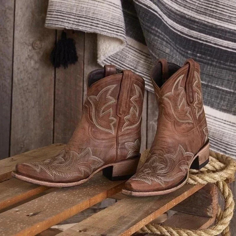 Western-Stiefeletten Damen rot figurbetont mit kunstvollen Nähten - 2 - Atelier-Zofia