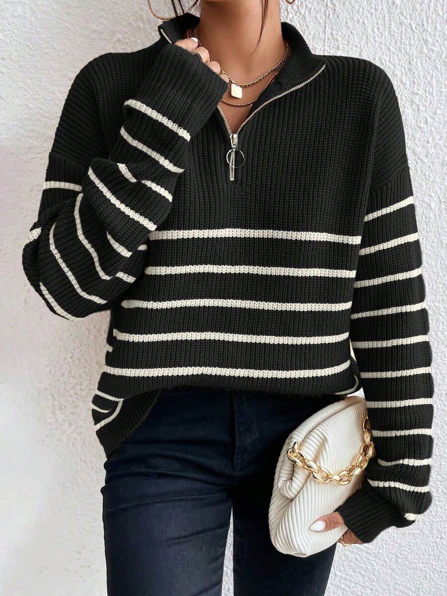 Pullover Damen beige mit halbem Reißverschluss und Streifen - 3 - Atelier-Zofia