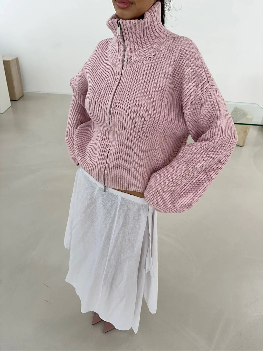 Pullover Damen rosa mit hohem Kragen und Reißverschluss - 2 - Atelier-Zofia