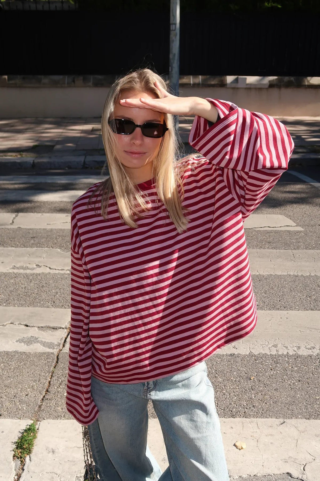 Pullover Damen rot-weiß gestreift mit weitem Schnitt - 1 - Atelier-Zofia