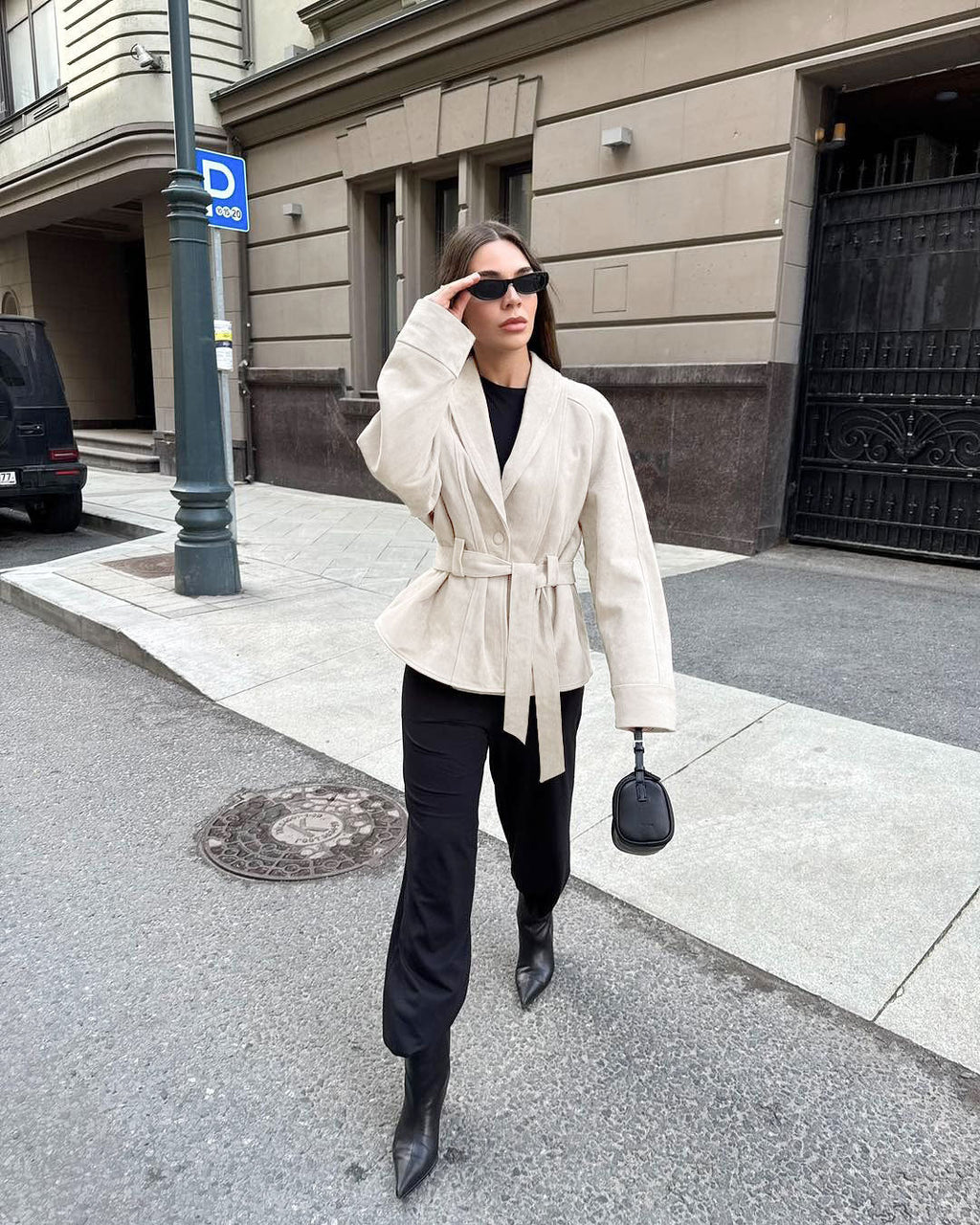 Jacke Damen braun tailliert mit Gürtel - 13 - Atelier-Zofia