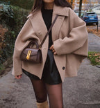 Jacke Damen beige Oversized mit breitem Revers - 1 - Atelier-Zofia