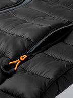 Jacke Herren schwarz tailliert mit Kapuze und Reißverschluss - 18 - Atelier-Zofia