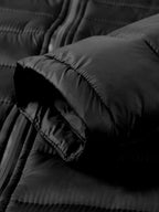 Jacke Herren schwarz tailliert mit Kapuze und Reißverschluss - 19 - Atelier-Zofia