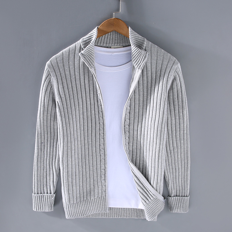 Strickjacke Herren schwarz figurbetont mit Stehkragen - 2 - Atelier-Zofia
