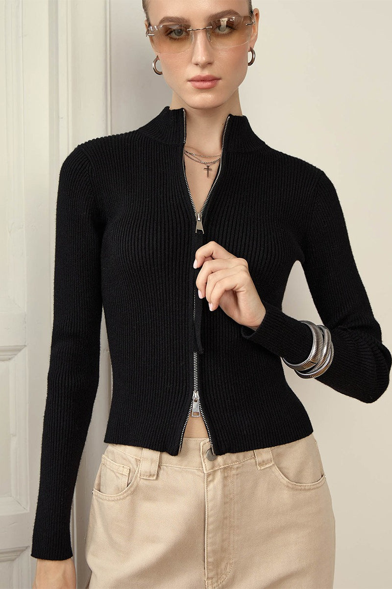 Cardigan Damen schwarz tailliert mit Stehkragen und Reißverschluss - 2 - Atelier-Zofia