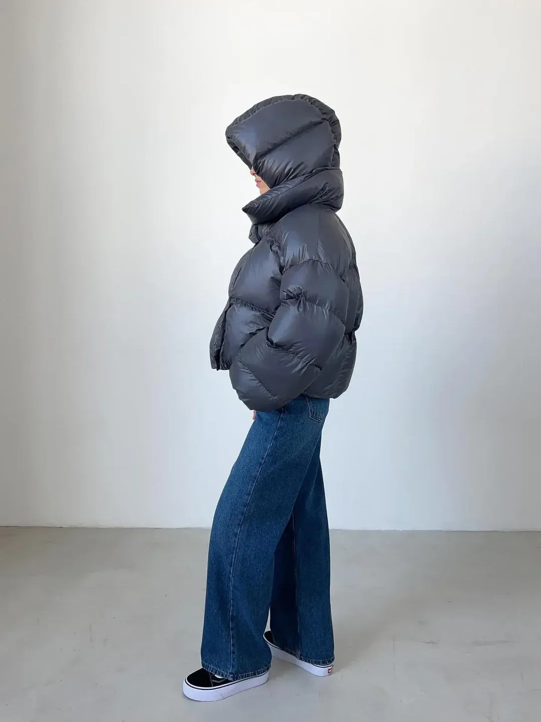 Pufferjacke Damen schwarz oversized mit hohem Kragen - 2 - Atelier-Zofia