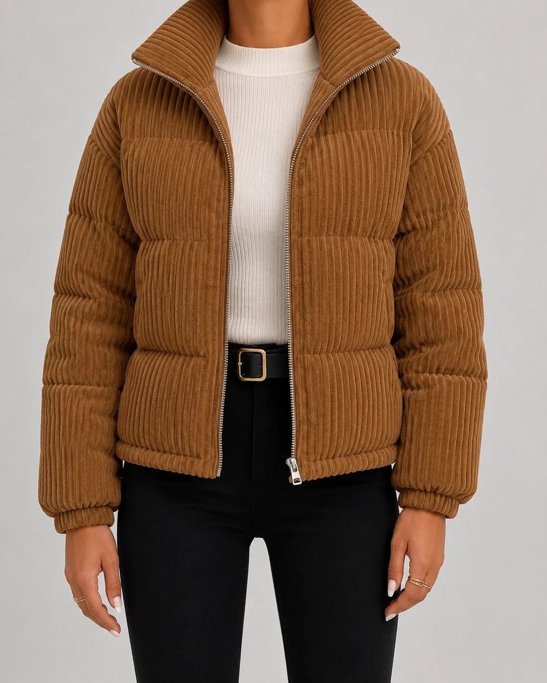 Damenjacke beige tailliert mit hohem Kragen und Reißverschluss - 5 - Atelier-Zofia