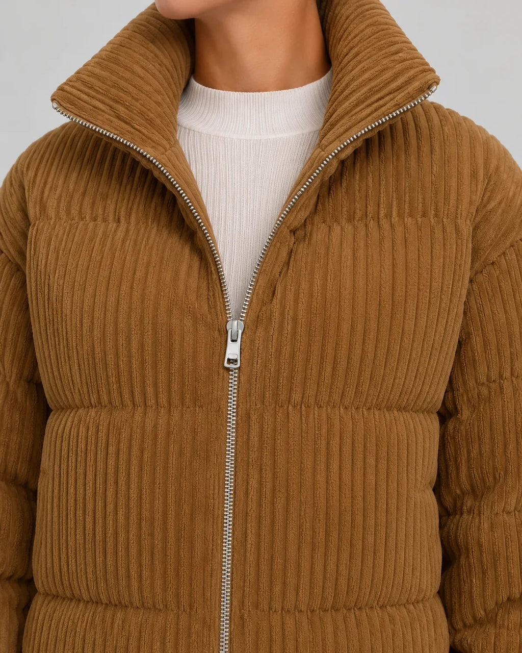 Damenjacke beige tailliert mit hohem Kragen und Reißverschluss - 6 - Atelier-Zofia