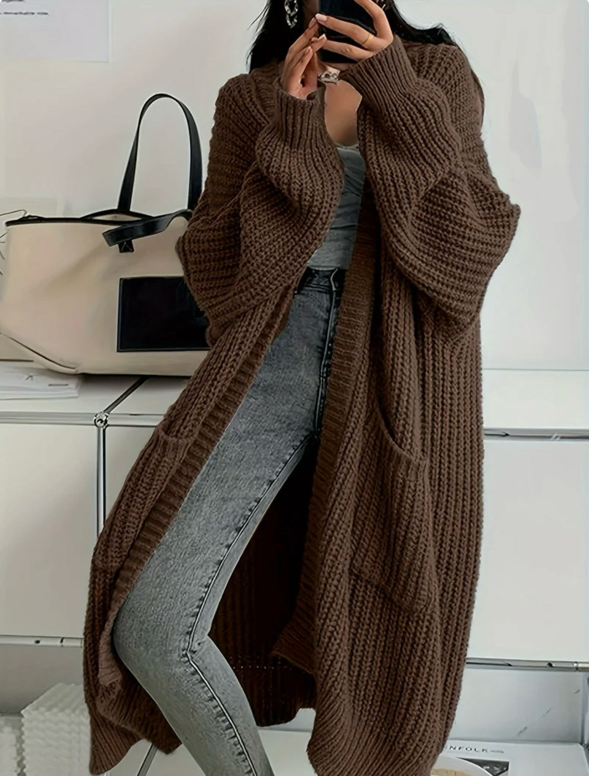 Cardigan Damen rot weit mit praktischen Taschen - 1 - Atelier-Zofia