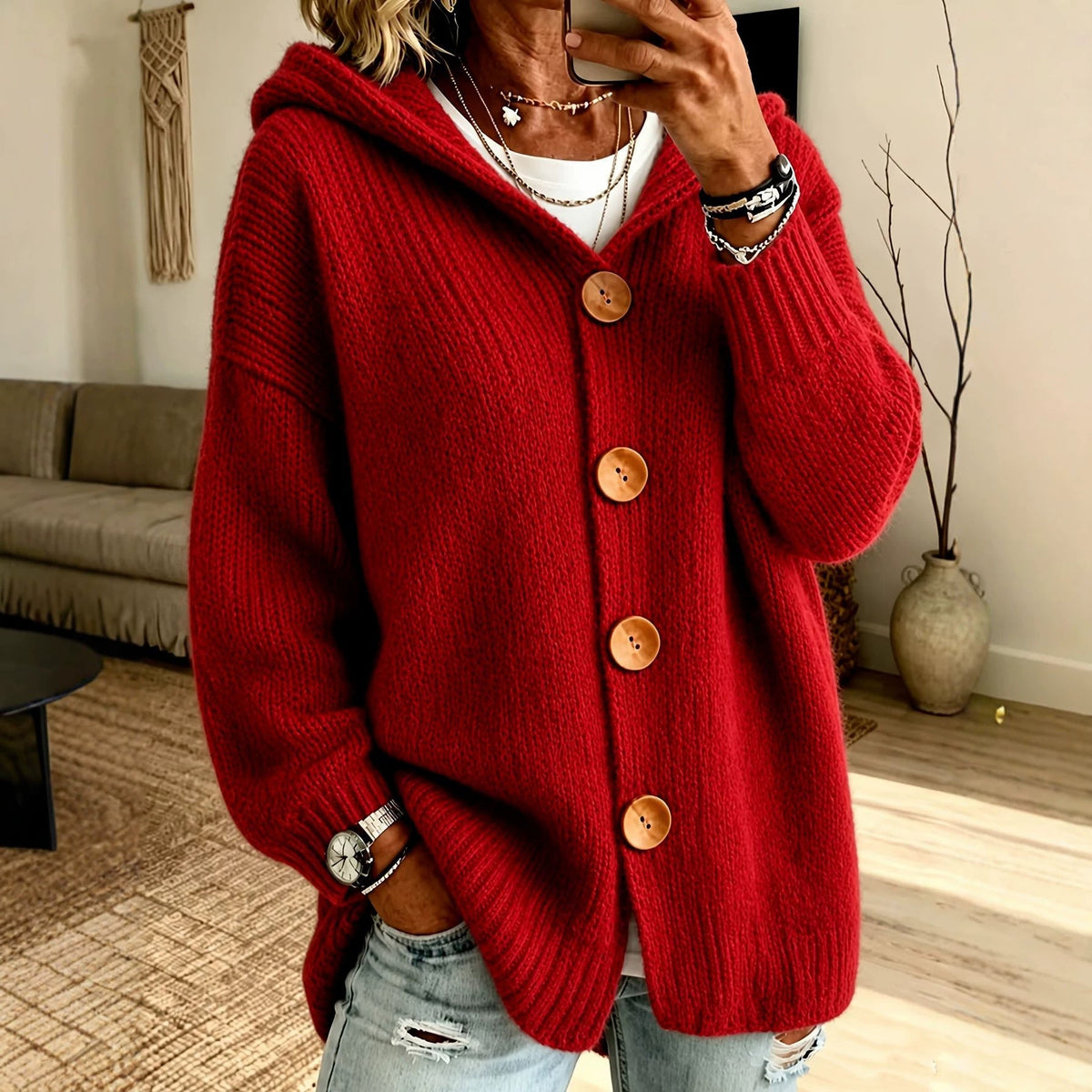 Cardigan Damen rot lässig mit Kapuze und Knopfverschluss - 3 - Atelier-Zofia