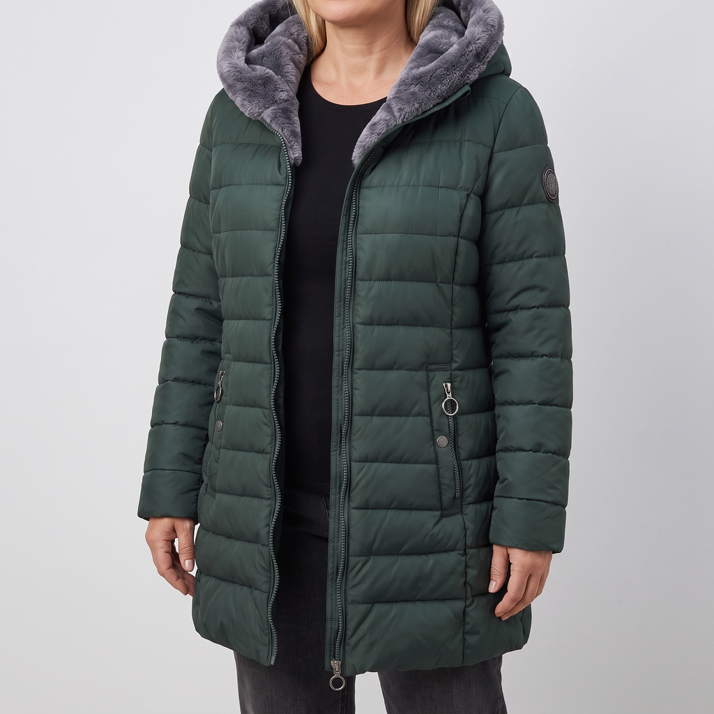 Winterjacke Damen schwarz tailliert mit Kapuze und Fleece-Futter - 1 - Atelier-Zofia