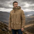 Jacke Herren grün tailliert mit Kapuze und praktischen Taschen - 7 - Atelier-Zofia