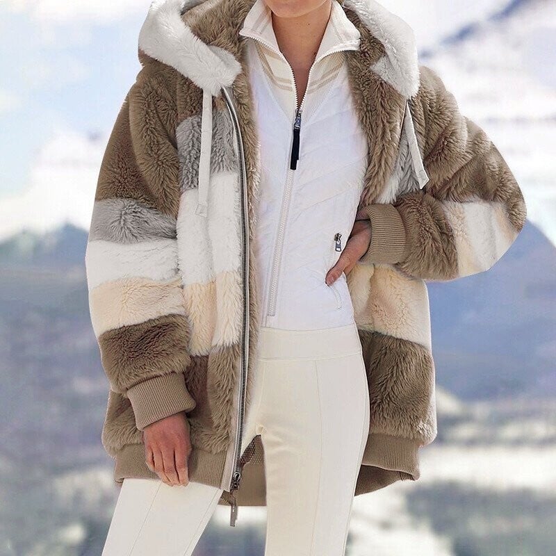 Faux Fur Mantel Damen rot oversized mit Kapuze und Reißverschluss - 6 - Atelier-Zofia