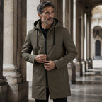 Jacket Herren schwarz tailliert mit Kapuze und langen Ärmeln - 4 - Atelier-Zofia