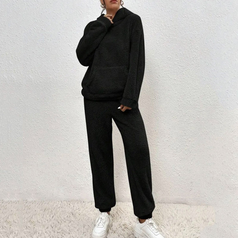 Outfit Damen grau bequem mit Kapuze und Taschen - 2 - Atelier-Zofia