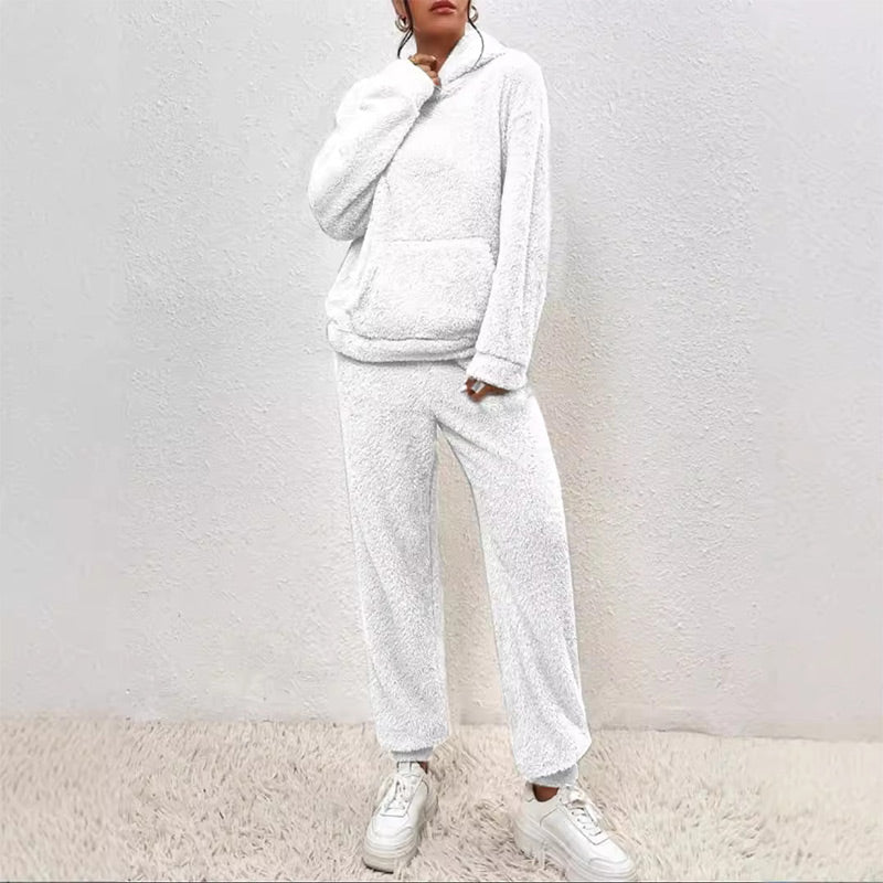 Outfit Damen grau bequem mit Kapuze und Taschen - 3 - Atelier-Zofia