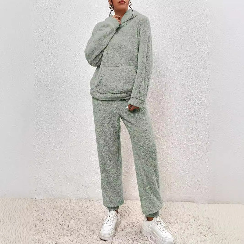 Outfit Damen grau bequem mit Kapuze und Taschen - 7 - Atelier-Zofia