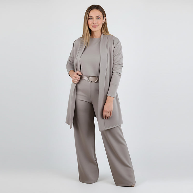 Outfit Damen beige tailliert mit Cardigan und weitem Schnitt - 7 - Atelier-Zofia