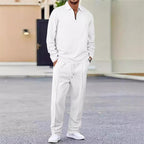 Outfit Men schwarz lässig mit Quarter-Zip und bequemen Hosen - 1 - Atelier-Zofia