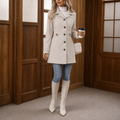 Mantel Damen creme tailliert mit Gürtel und Knopfleiste - 5 - Atelier-Zofia