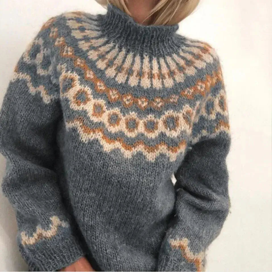 Pullover Damen blau weit mit Stehkragen und Muster - 1 - Atelier-Zofia