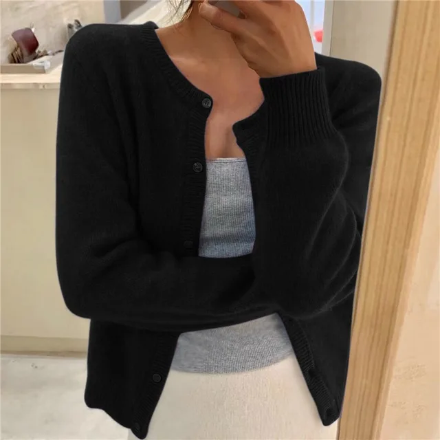 Cardigan Damen grau tailliert mit Knopfleiste - 2 - Atelier-Zofia