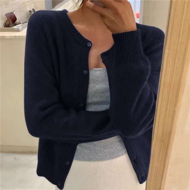 Cardigan Damen grau tailliert mit Knopfleiste - 6 - Atelier-Zofia