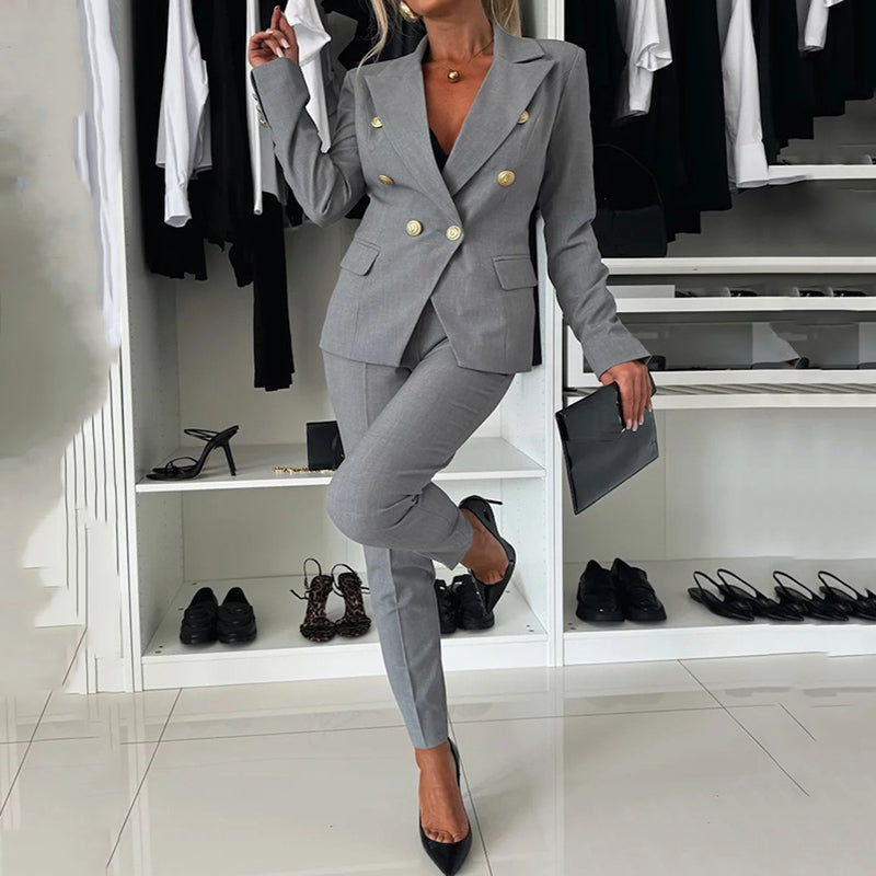 Blazer Damen grau figurbetont mit doppelten Knöpfen - 1 - Atelier-Zofia