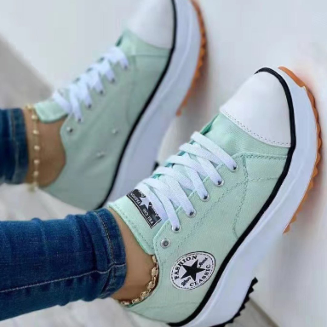 Sneakers Damen weiß mit markanter Sohle und LED-Licht - 5 - Atelier-Zofia