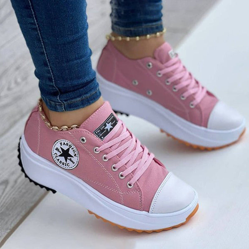Sneakers Damen weiß mit markanter Sohle und LED-Licht - 10 - Atelier-Zofia