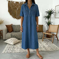 Maxikleid Damen blau tailliert mit kurzen Ärmeln und praktischen Taschen - 2 - Atelier-Zofia