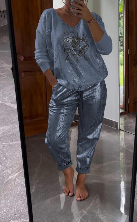 Outfit Damen schwarz mit V-Ausschnitt und Glitzer-Details - 7 - Atelier-Zofia