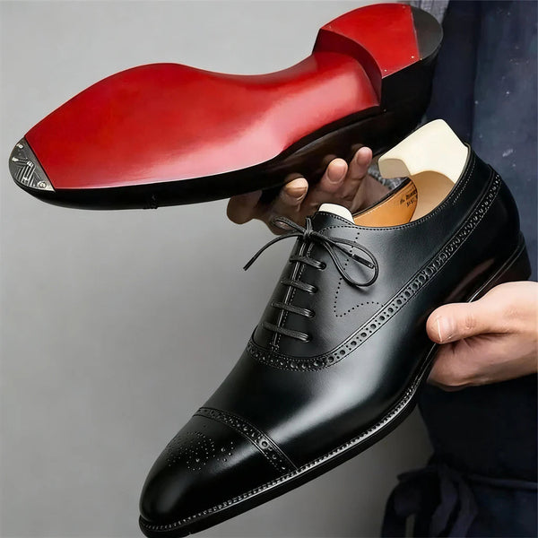 Schnürschuhe Herren schwarz mit Cap-Toe und klassischem Design - 1 - Atelier-Zofia