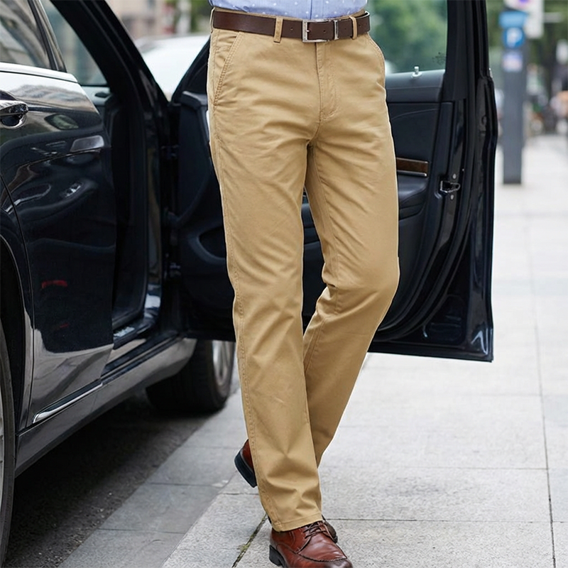 Herren Chinos beige schmal geschnitten mit Taschen - 5 - Atelier-Zofia