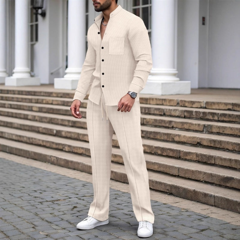 Outfit Men beige figurbetont mit Knopfleiste und langen Ärmeln - 3 - Atelier-Zofia