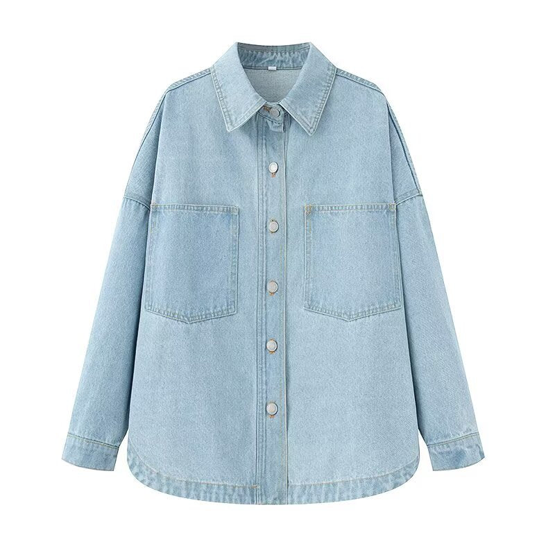 Jeansjacke Damen blau Oversize mit praktischen Brusttaschen - 1 - Atelier-Zofia