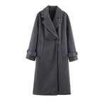 Damenmantel dunkelblau oversized mit breitem Revers und doppeltem Knopfverschluss - 1 - Atelier-Zofia