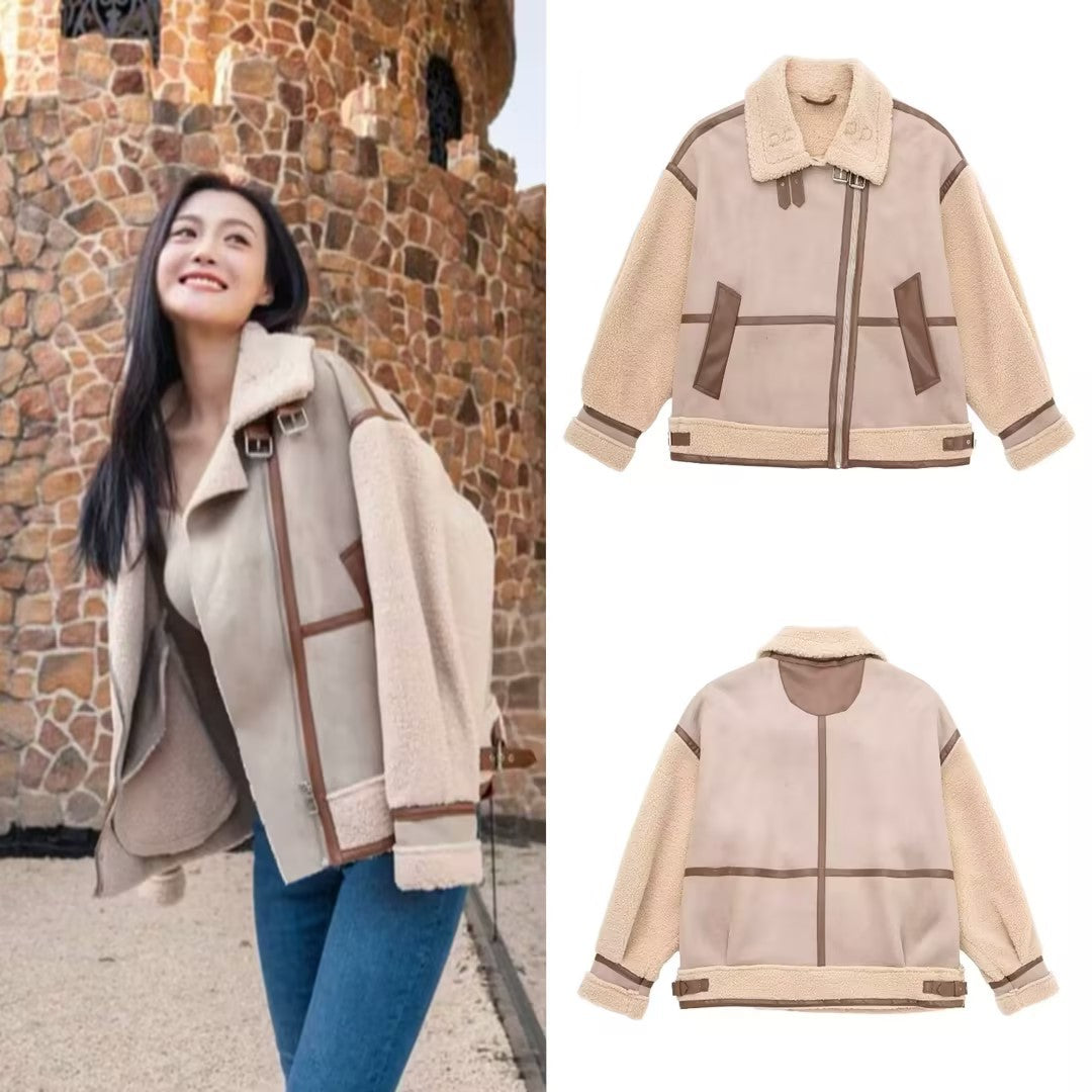 Jacke Damen beige oversized mit Teddyfutter und asymmetrischem Reißverschluss - 1 - Atelier-Zofia