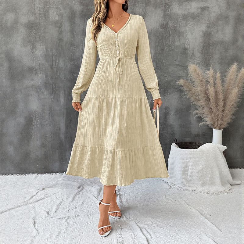 Maxikleid Damen beige tailliert mit V-Ausschnitt und langen Ärmeln - 6 - Atelier-Zofia