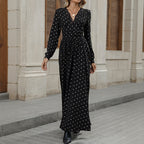 Maxikleid Damen schwarz figurbetont mit V-Ausschnitt und langen Ärmeln - 6 - Atelier-Zofia