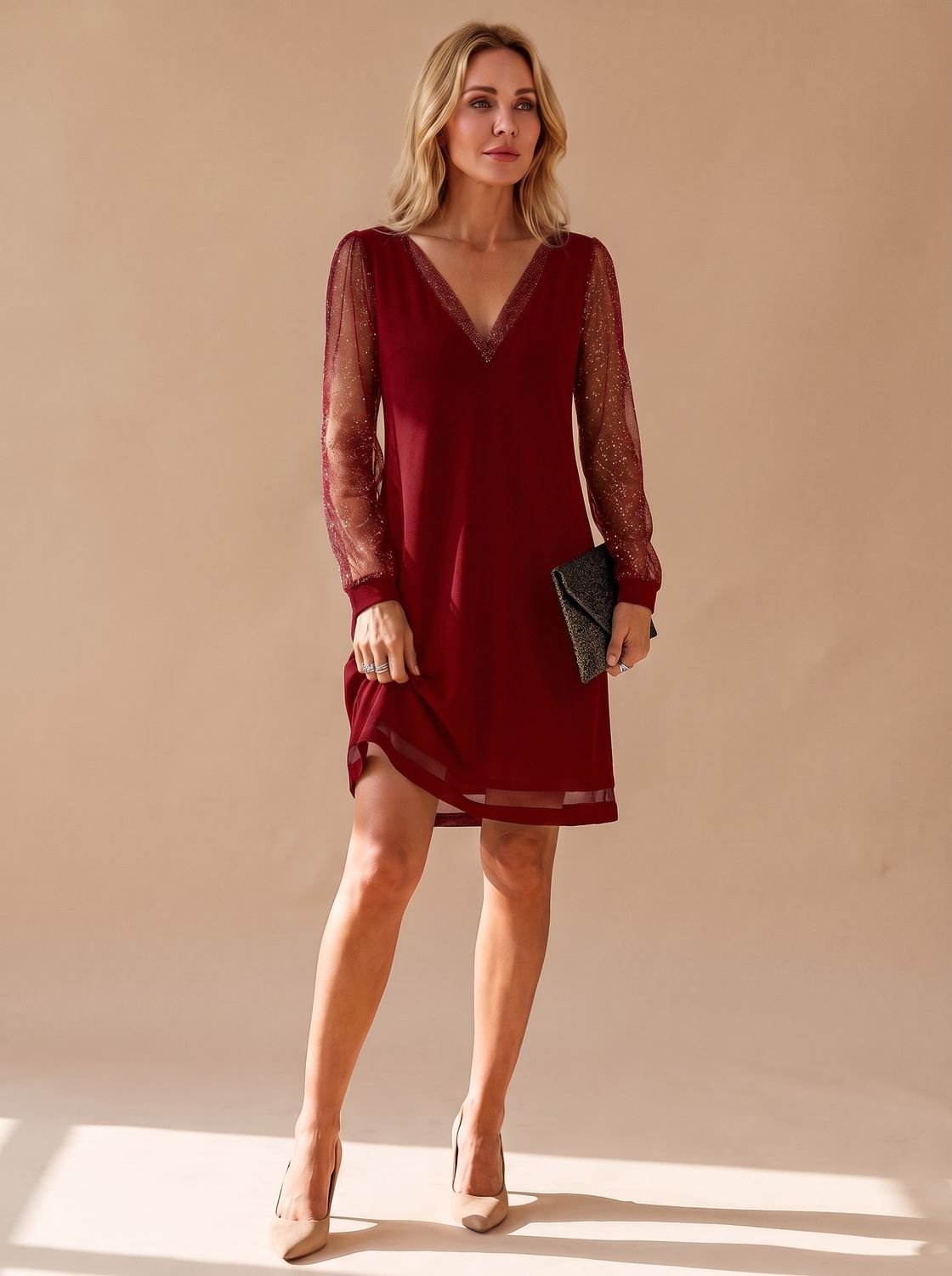 Kleid Damen schwarz figurbetont mit V-Ausschnitt und transparenten Ärmeln - 2 - Atelier-Zofia