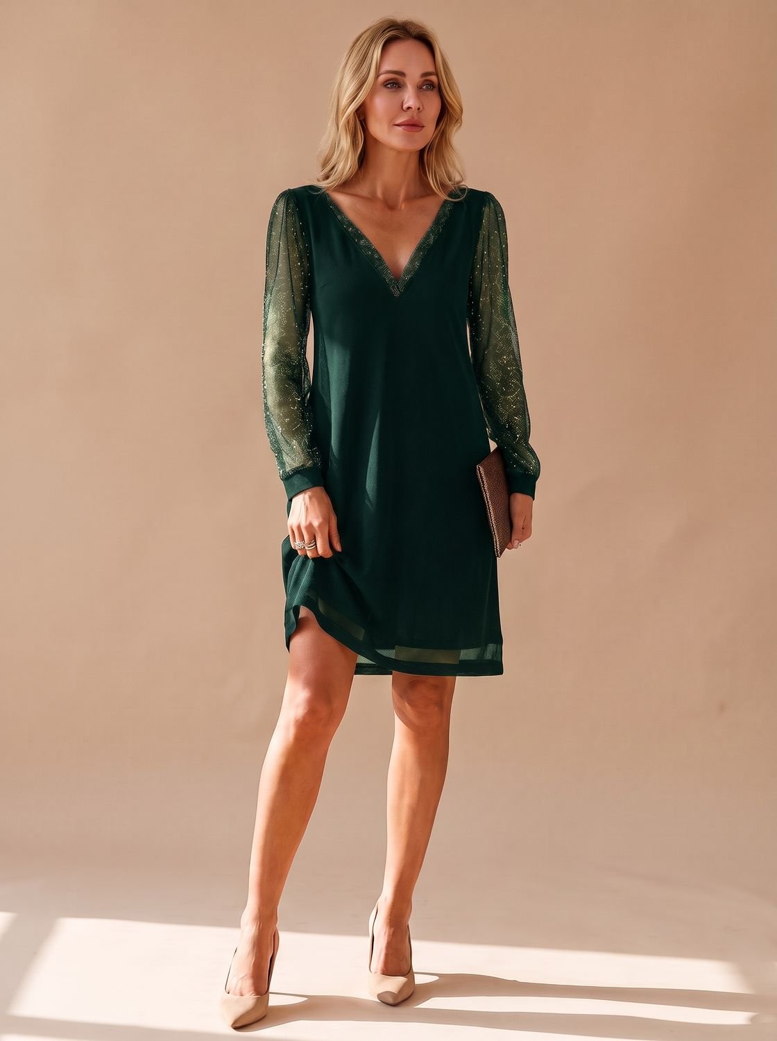 Kleid Damen schwarz figurbetont mit V-Ausschnitt und transparenten Ärmeln - 3 - Atelier-Zofia
