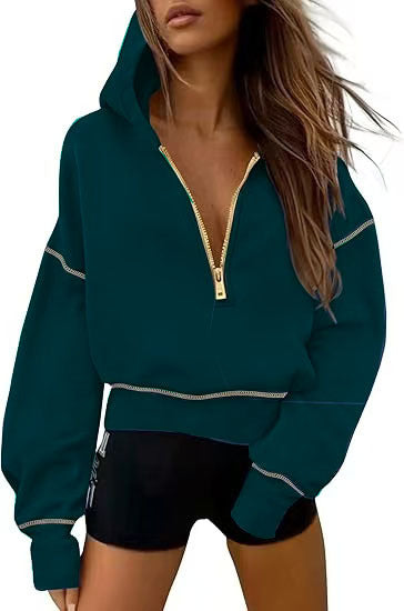 Hoodie Damen schwarz oversized mit kurzem Schnitt und Reißverschluss - 5 - Atelier-Zofia