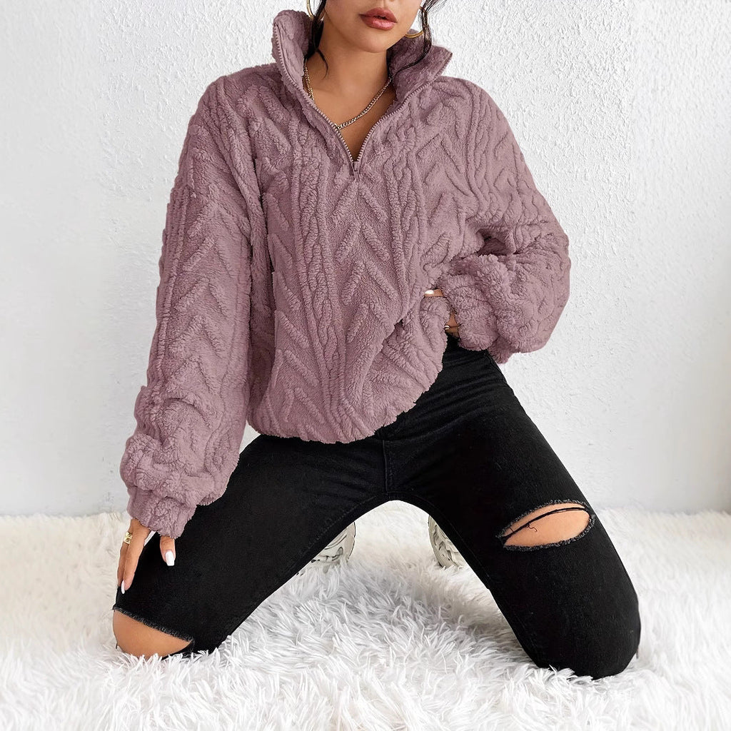 Pullover Damen beige mit hohem Kragen und Zopfstruktur - 4 - Atelier-Zofia