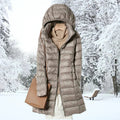 Winterjacke Damen beige figurbetont mit Kapuze und Reißverschluss - 1 - Atelier-Zofia